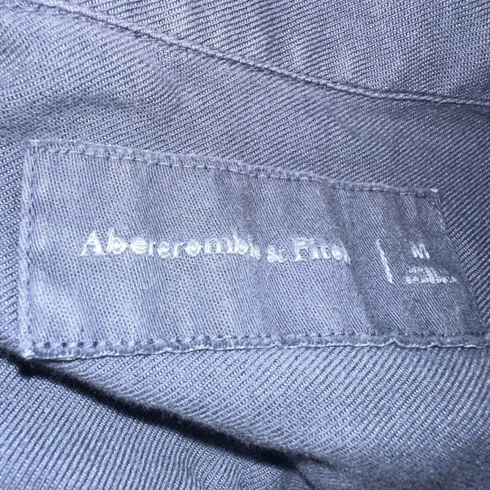 Abercrombie & Fitch LOT of 3 items - Picture 7 of 15